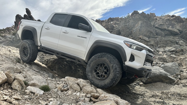 2024 Chevrolet Colorado ZR2 Bison