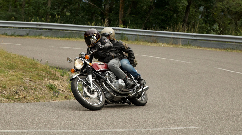 Honda CB750 cornering