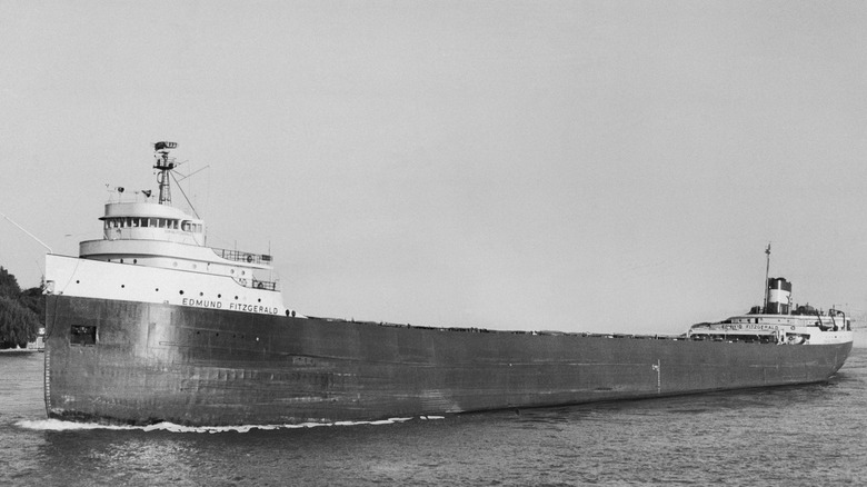 SS Edmund Fitzgerald at sea