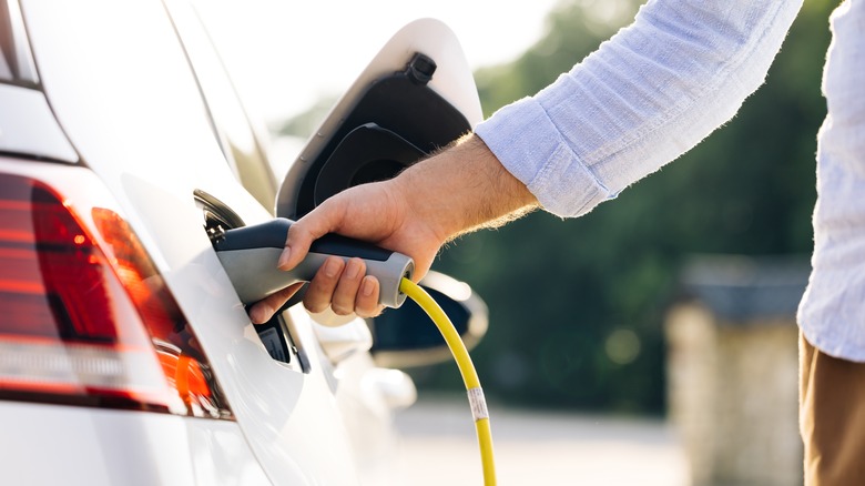 Charging an electric car